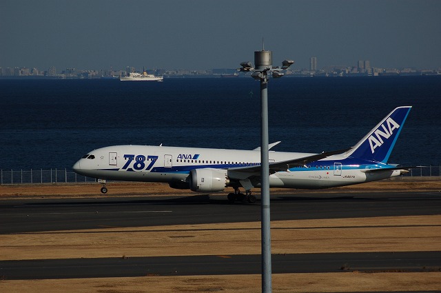 B787i3