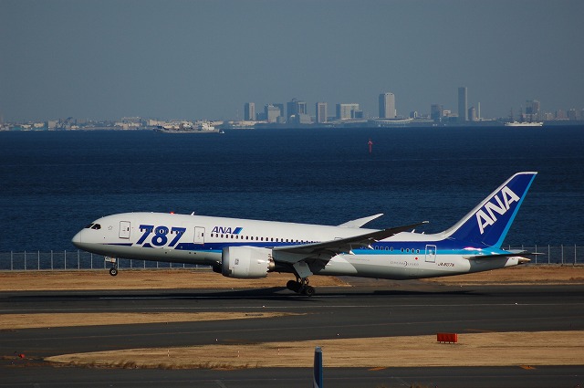 B787i4